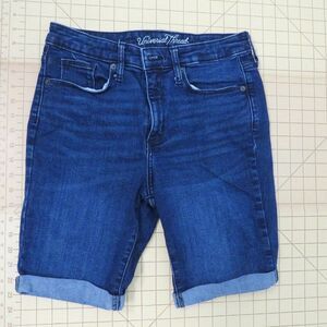 Universal Thread Denim Shorts Women Sz 8/29 High Rise 5 Pockets Cuffed Legs